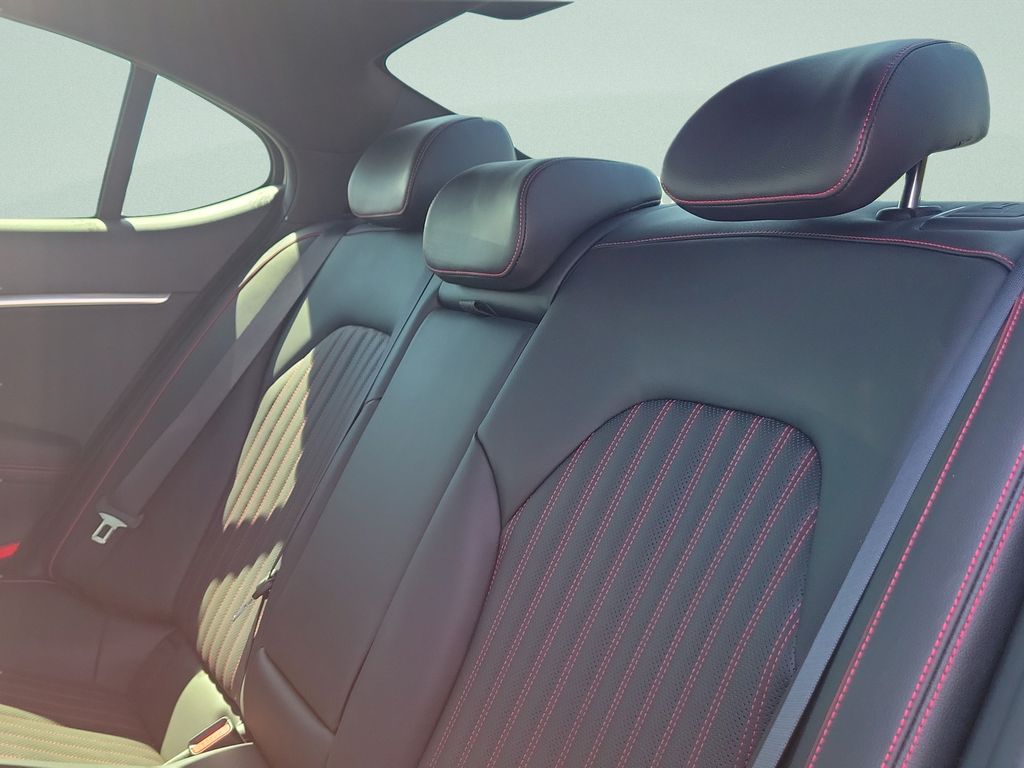 2026 GENESIS G70 Sport Prestige - Photo 8