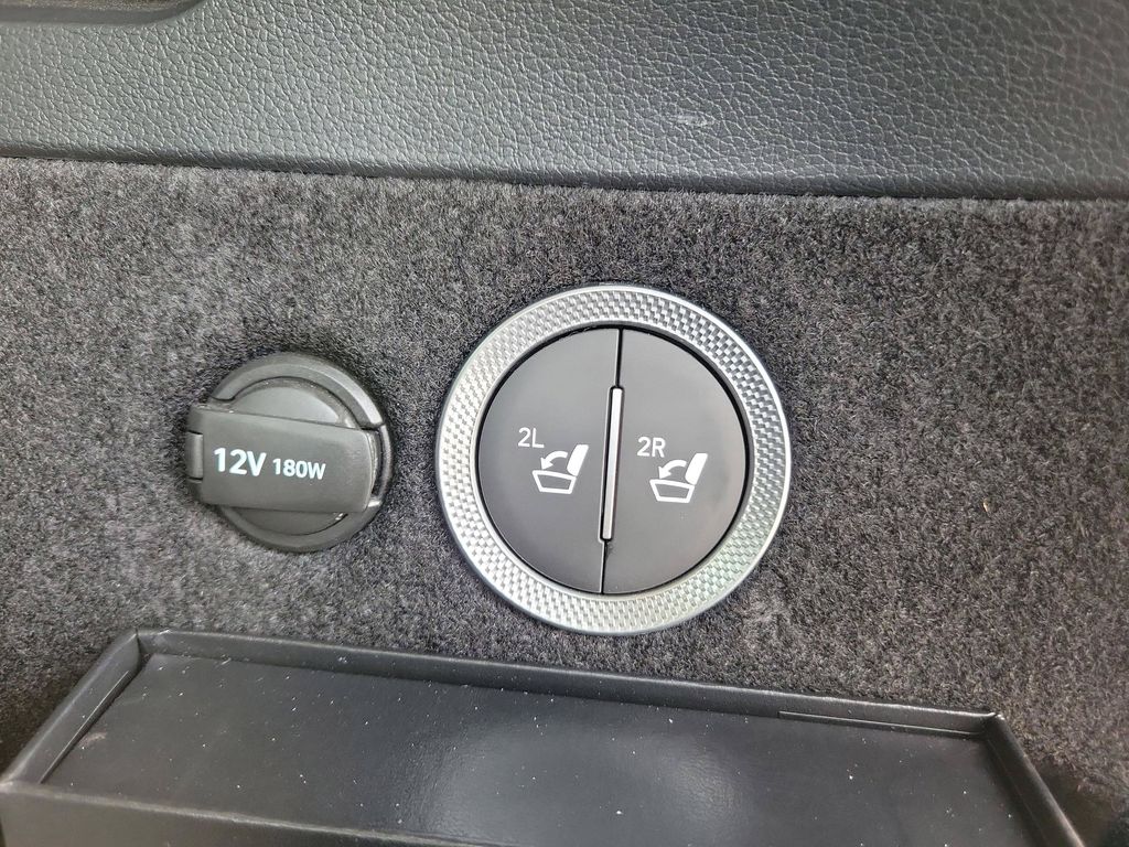 2025 GENESIS GV80 Advanced - Photo 30
