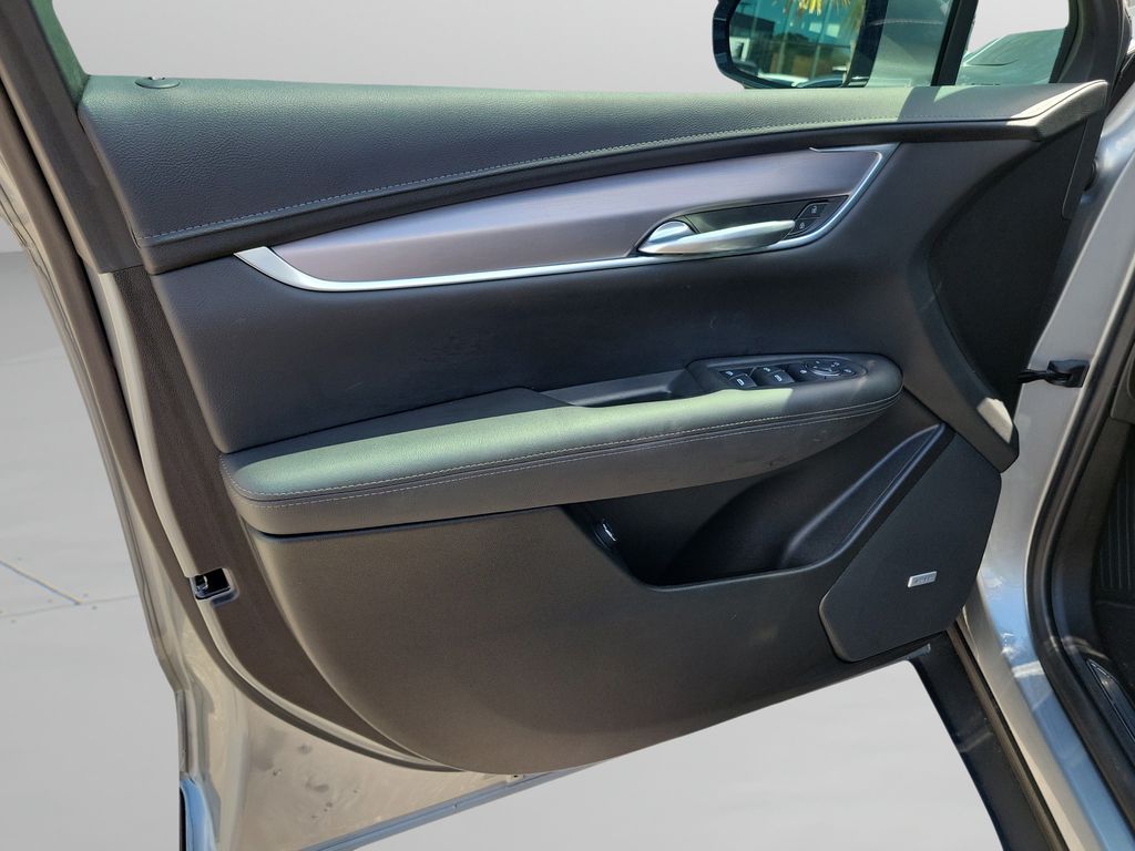 2025 Cadillac XT5 Luxury - Photo 26