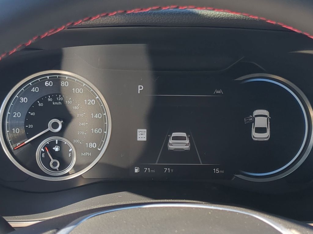 2025 GENESIS G70 Sport Advanced - Photo 31