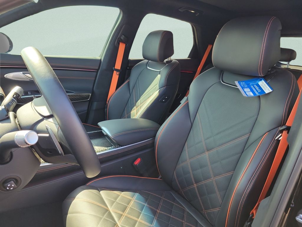 2026 GENESIS GV70 Sport Prestige - Photo 18