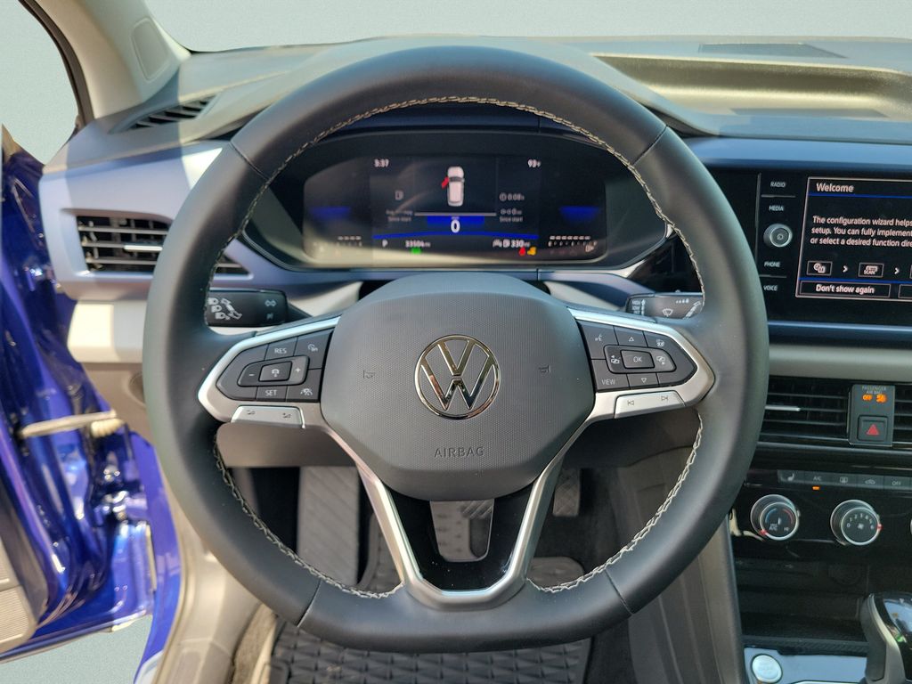 2023 Volkswagen Taos SE - Photo 30