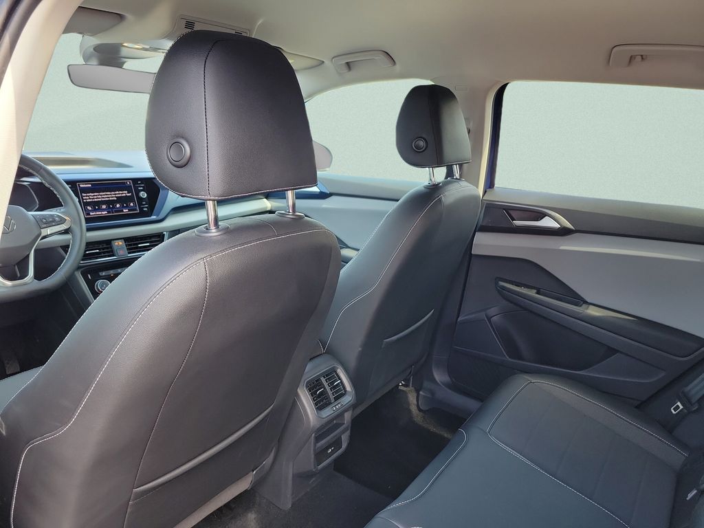 2023 Volkswagen Taos SE - Photo 20