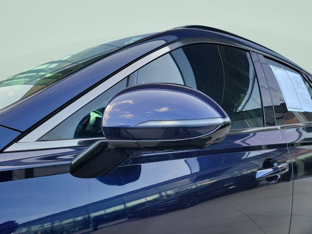 2025 GENESIS GV70 Sport - Photo 10