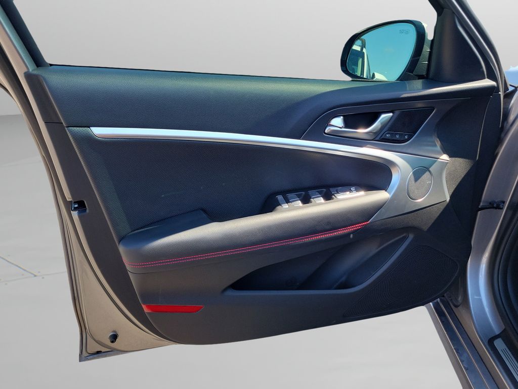 2026 GENESIS G70 Sport Prestige - Photo 16