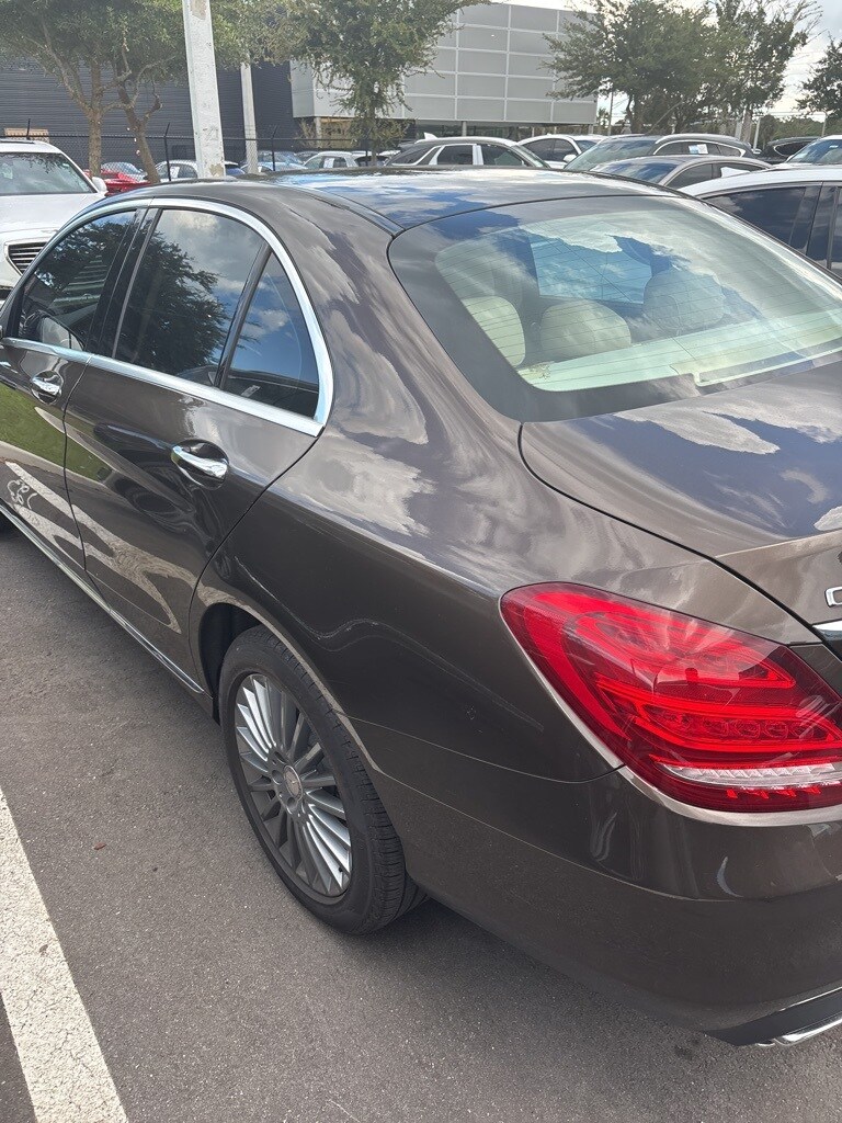 2015 Mercedes Benz C 300 Sedan 4MATIC photo 2