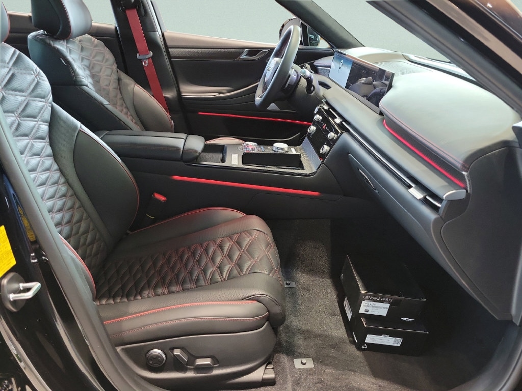 2026 GENESIS G80 Sport Prestige - Photo 12