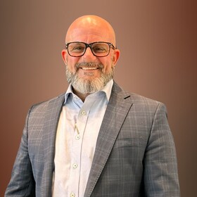 Staff member Mike Pessagno from ID_a835f976ca1d