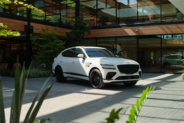 2027 genesis gv80 coupe exterior image