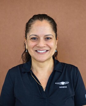 Staff member Ivette Hurtado  from ID_97210862b9f3