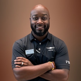 Staff member Larry Smith from ID_1578897e057e