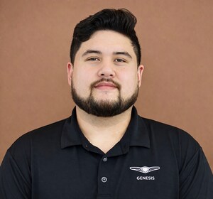 Staff member William Quindoza from ID_97210862b9f3