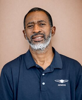 Staff member Jeffrey Gray from ID_97210862b9f3