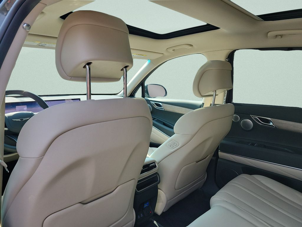 2025 GENESIS GV80 Advanced - Photo 7