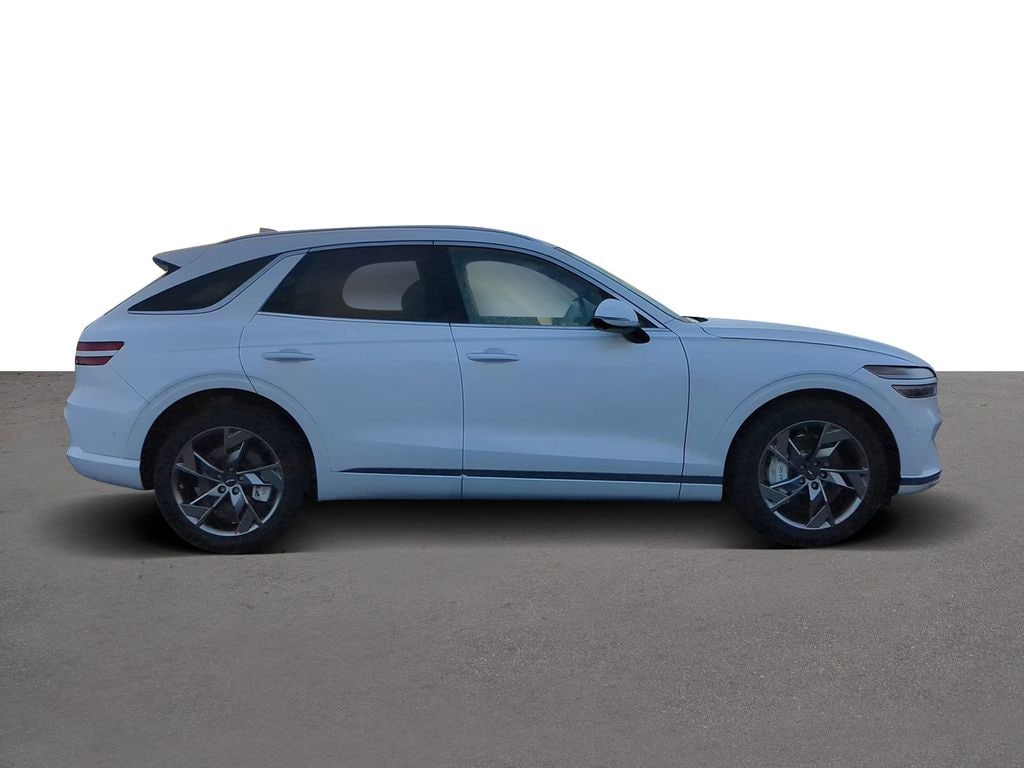 Certified 2025 GENESIS GV70 Advanced with VIN 5NMMCET10SH005731 for sale in Jacksonville, FL