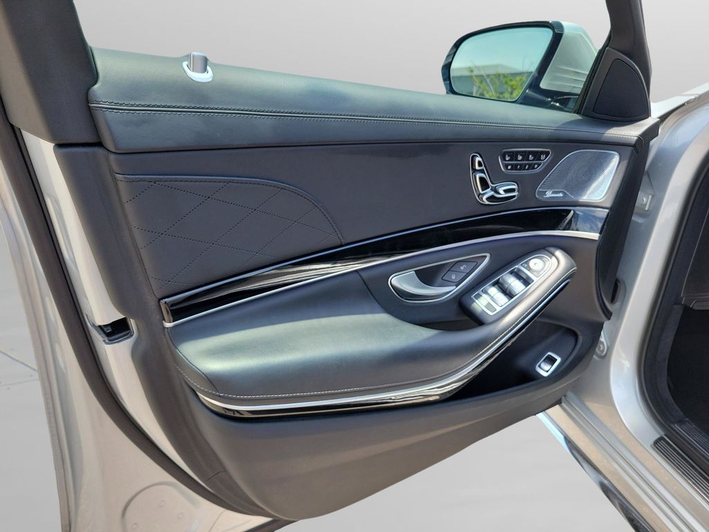 2020 Mercedes-Benz S-Class AMG S63 - Photo 17