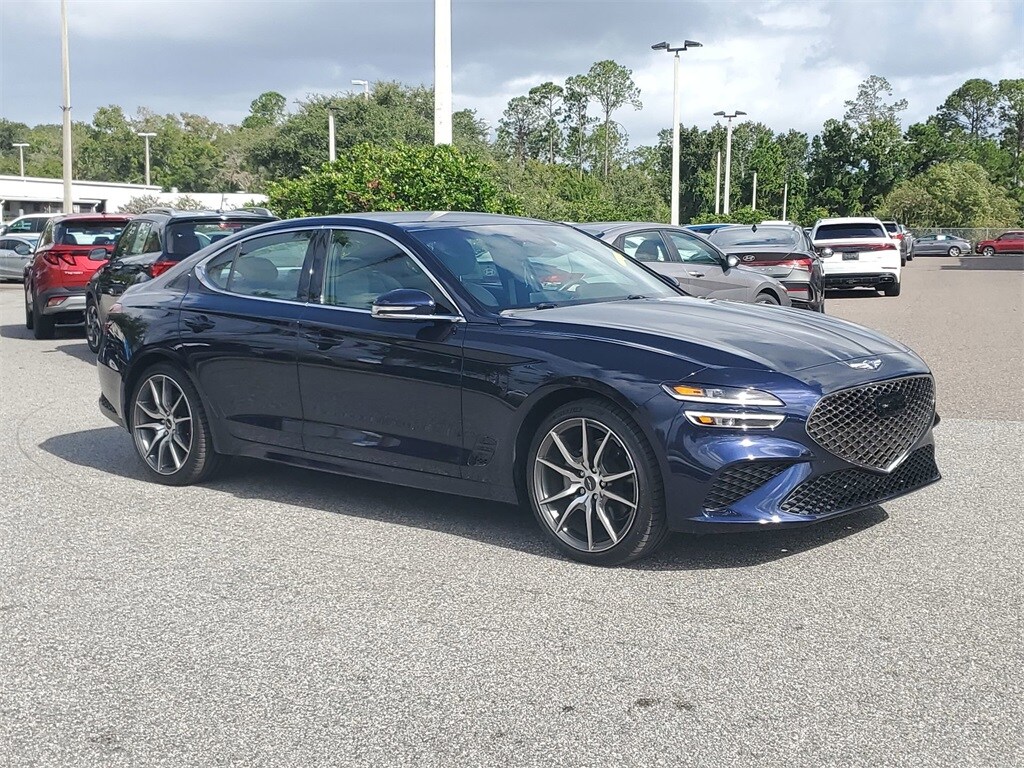 2023 Genesis G70 2.0T photo 3