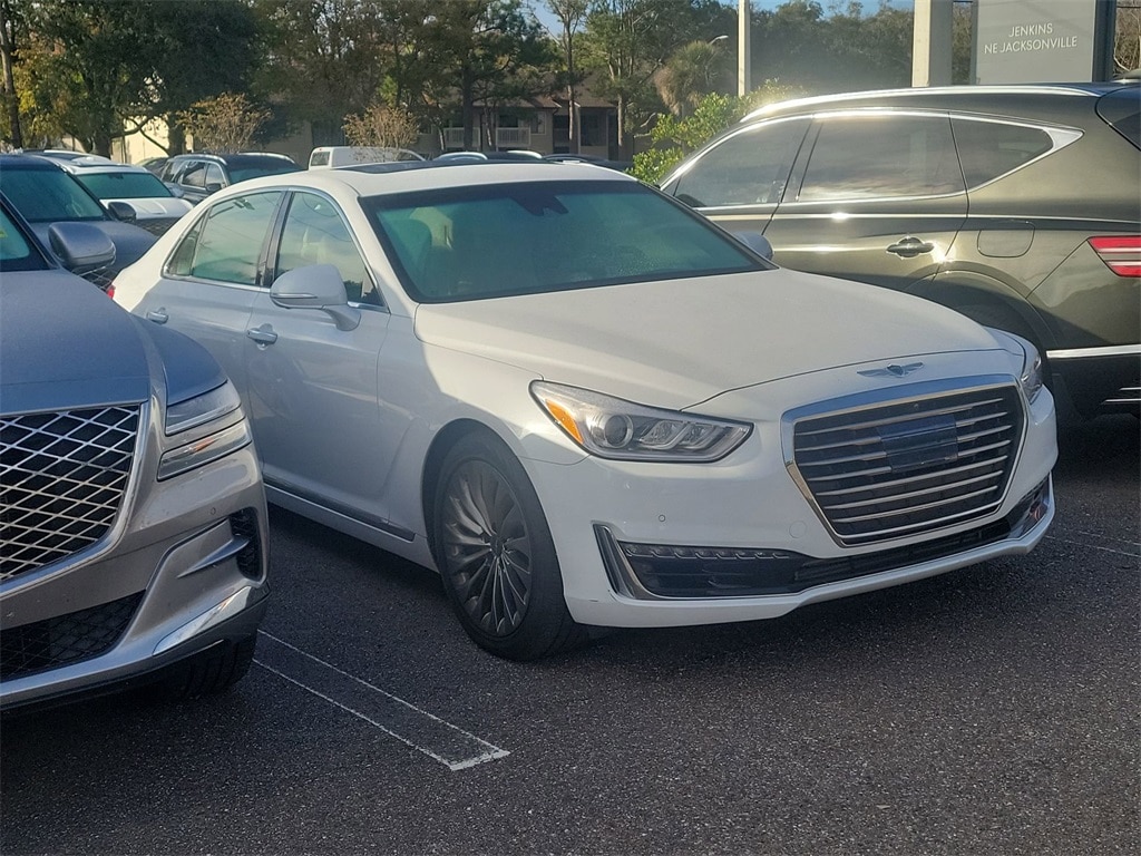 2018 GENESIS G90 Premium's photo
