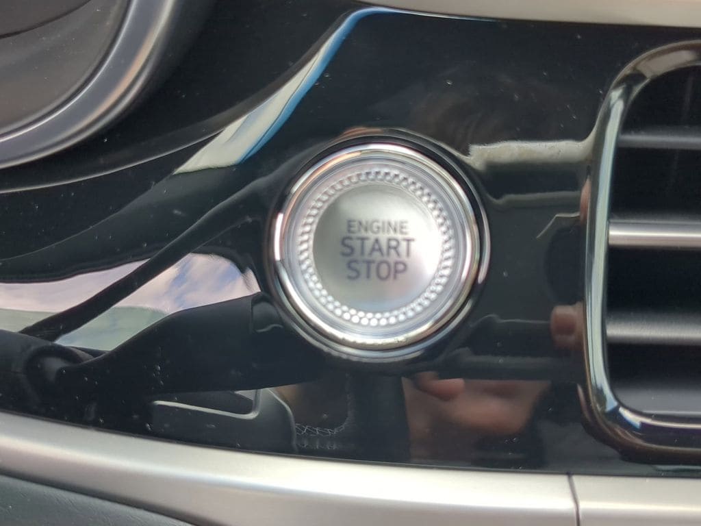 2025 GENESIS G70 Sport Advanced - Photo 27