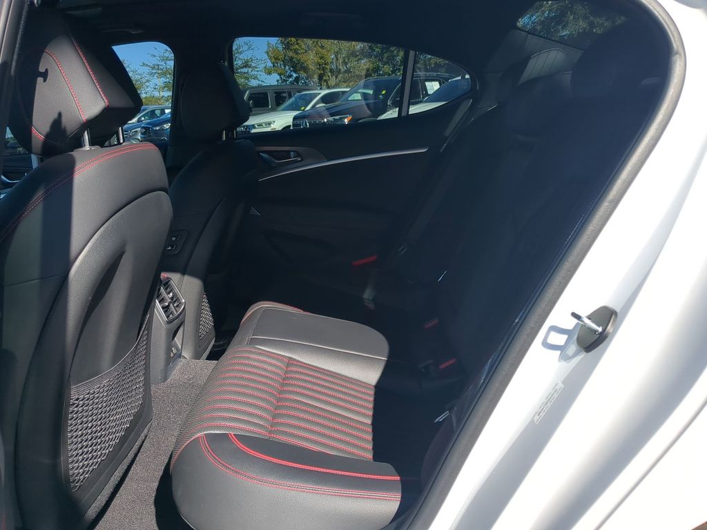 2025 GENESIS G70 Sport Advanced - Photo 12
