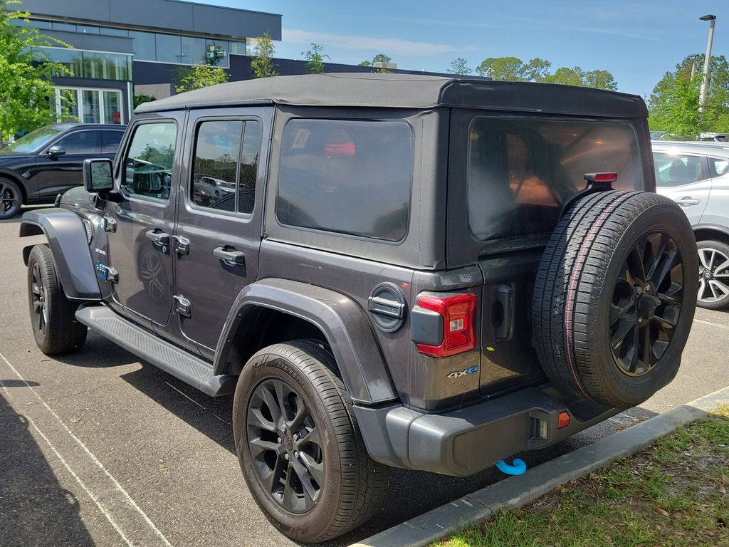 2022 Jeep Wrangler Unlimited Sahara 4XE - Photo 10
