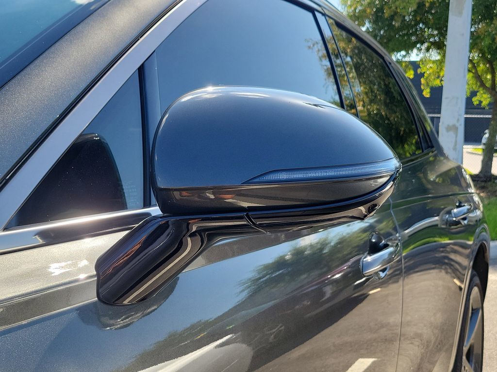 2025 GENESIS GV70 Sport - Photo 7