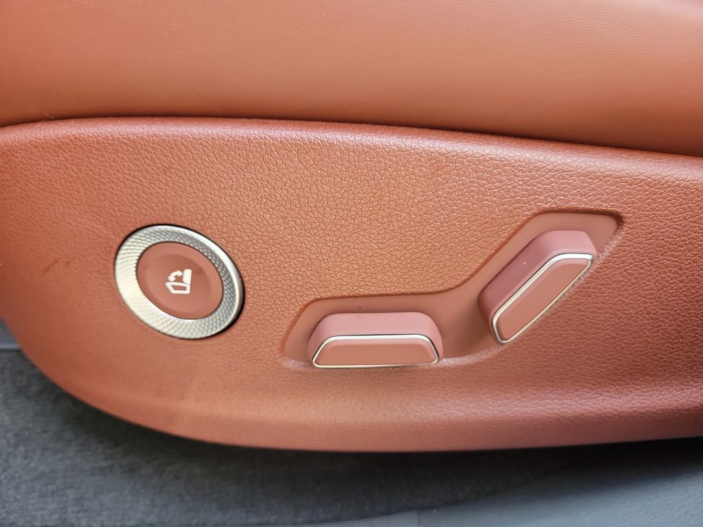 2025 GENESIS GV80 Prestige - Photo 12
