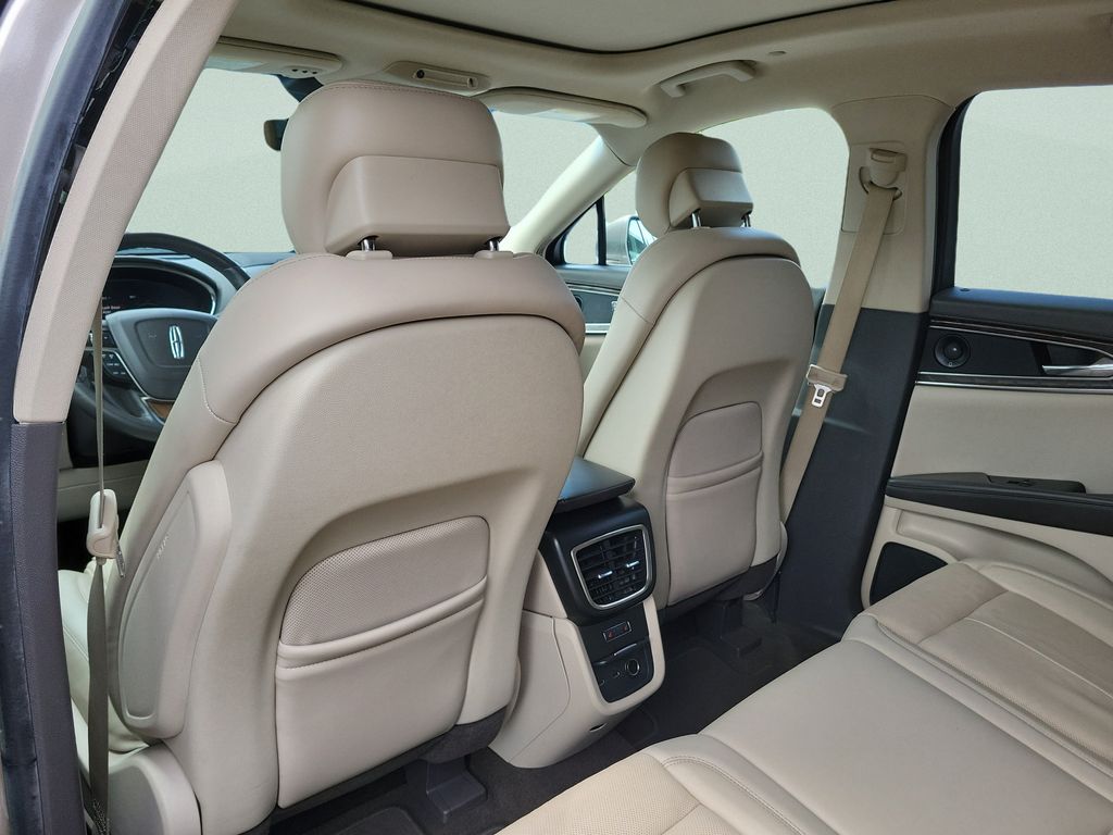2019 Lincoln Nautilus Reserve - Photo 12
