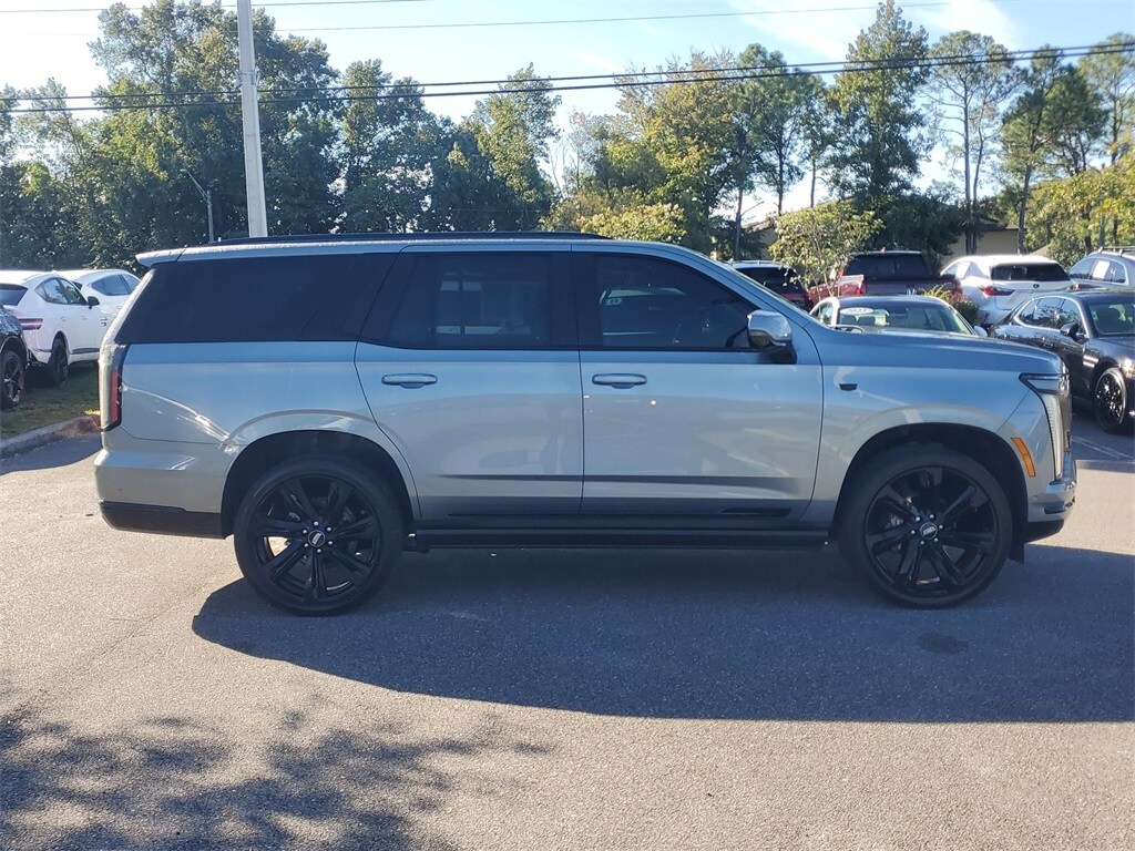 2025 Cadillac Escalade Sport Platinum photo 4