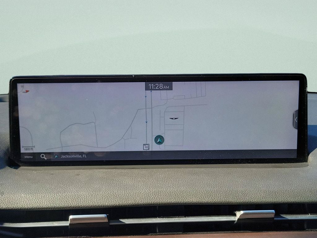 2024 GENESIS GV70 Standard - Photo 7