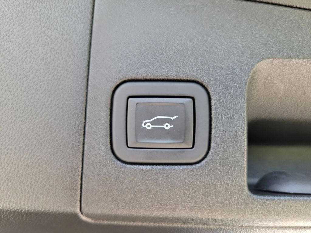 2025 Cadillac XT5 Luxury - Photo 38