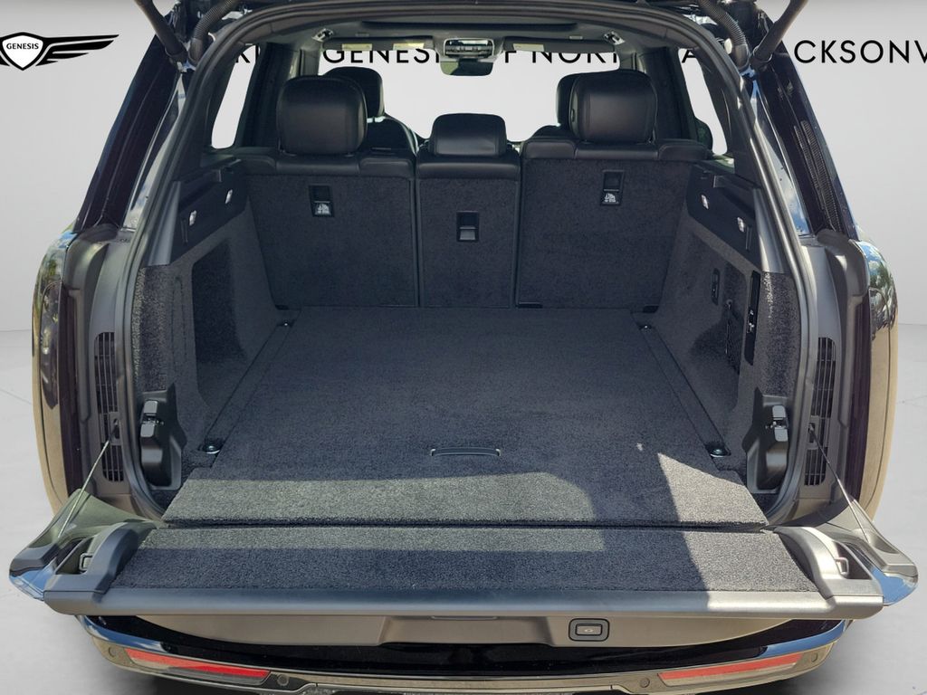 2023 Land Rover Range Rover SE - Photo 8