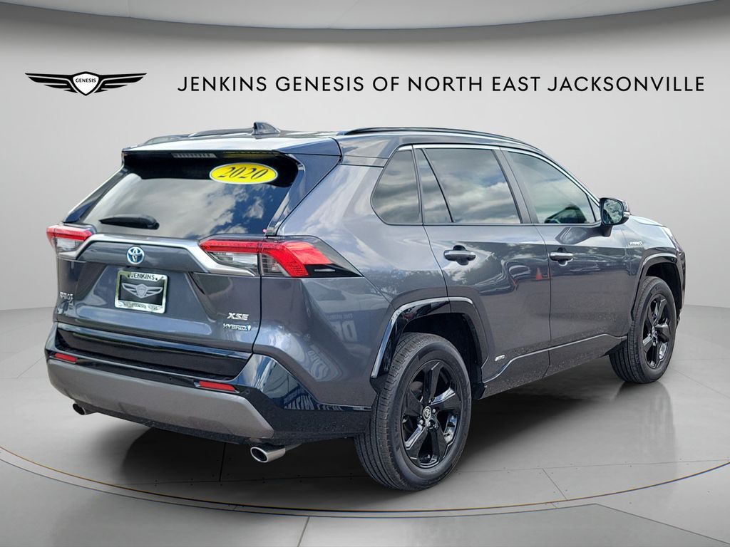 2020 Toyota RAV4 XSE - Photo 2