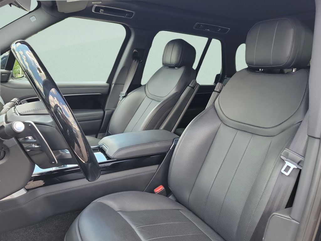 2023 Land Rover Range Rover SE - Photo 19