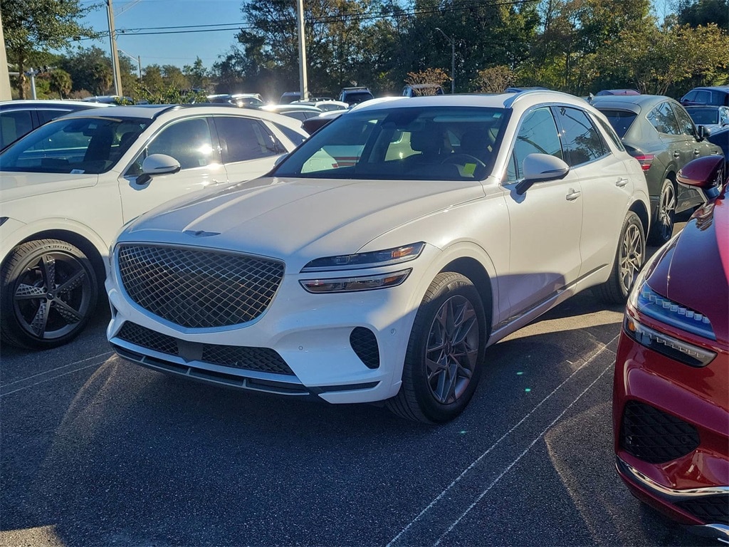 2023 GENESIS GV70 Standard