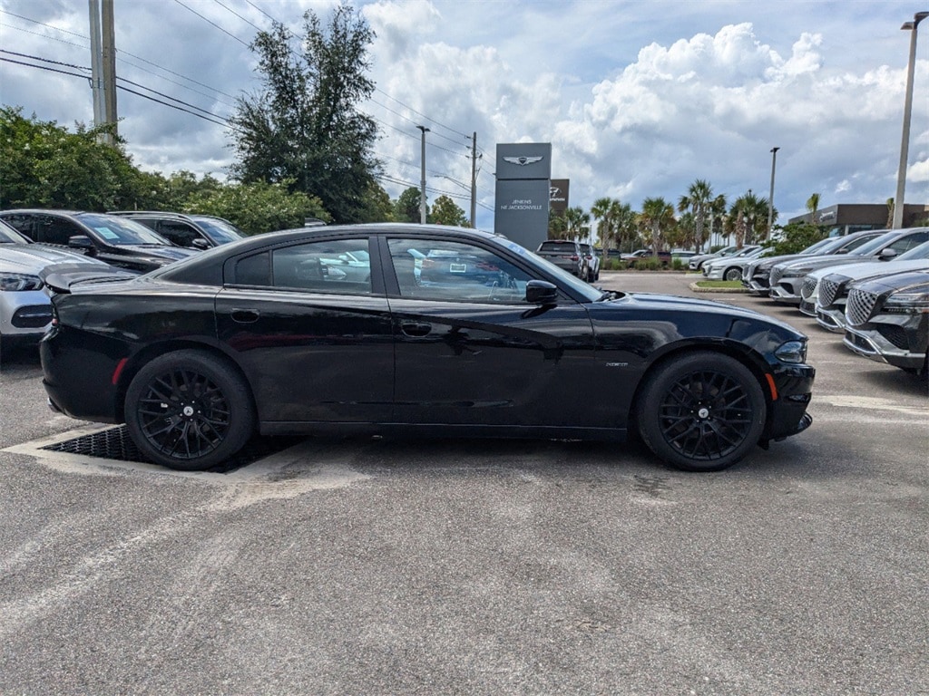 Used 2018 Dodge Charger R/T with VIN 2C3CDXCT4JH282774 for sale in Jacksonville, FL