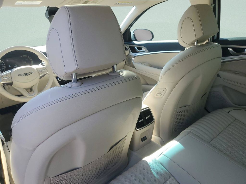 2026 GENESIS G70 Prestige - Photo 10