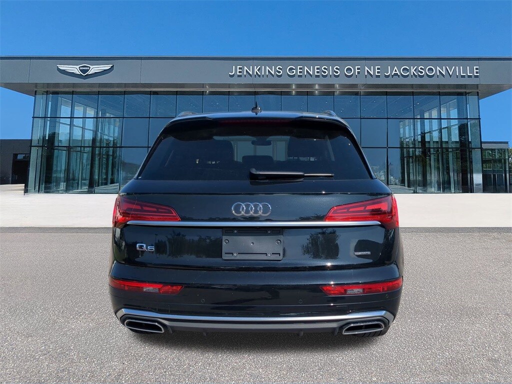 2023 Audi Q5 45 S line Premium photo 3