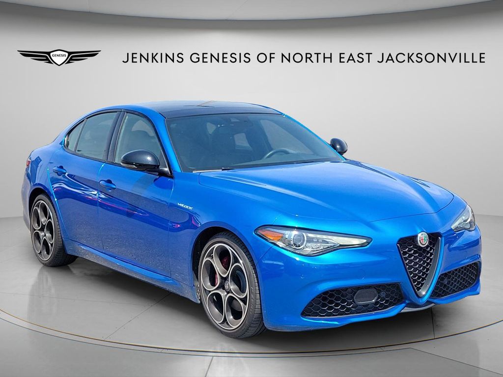2022 Alfa Romeo Giulia 2.0 Ti Veloce Auto's photo