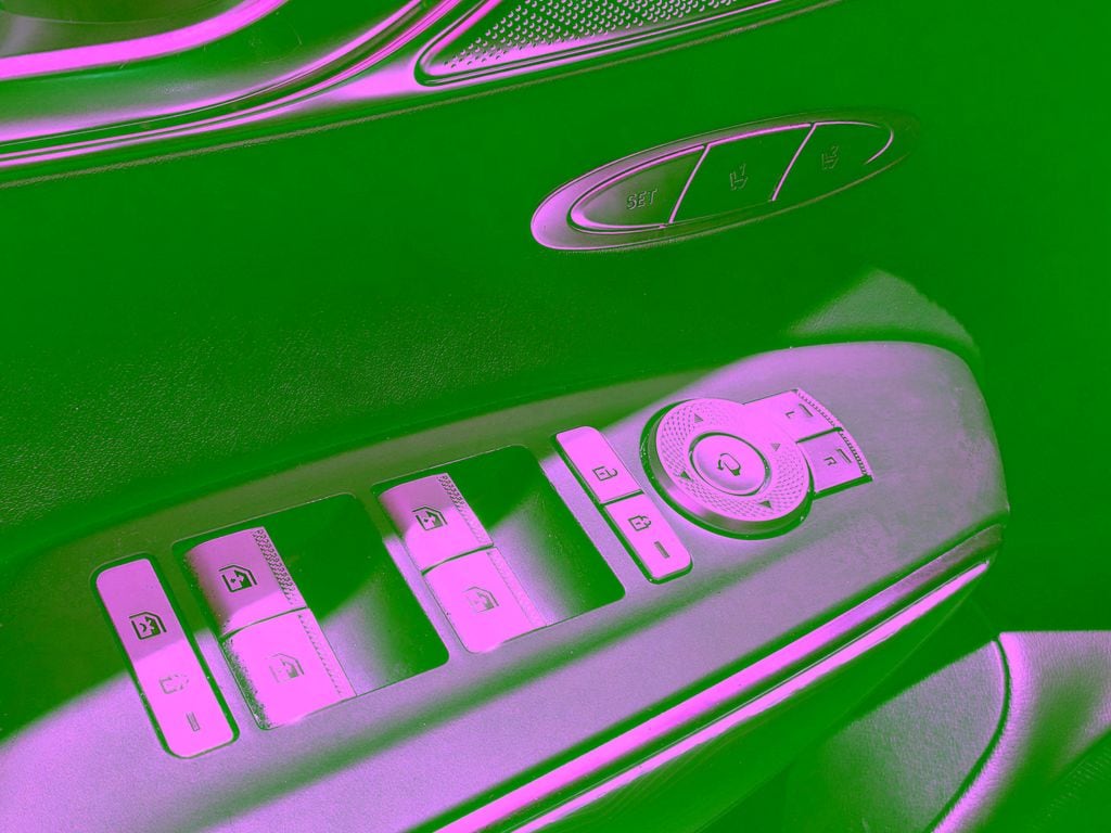 2023 GENESIS GV70 Standard - Photo 7