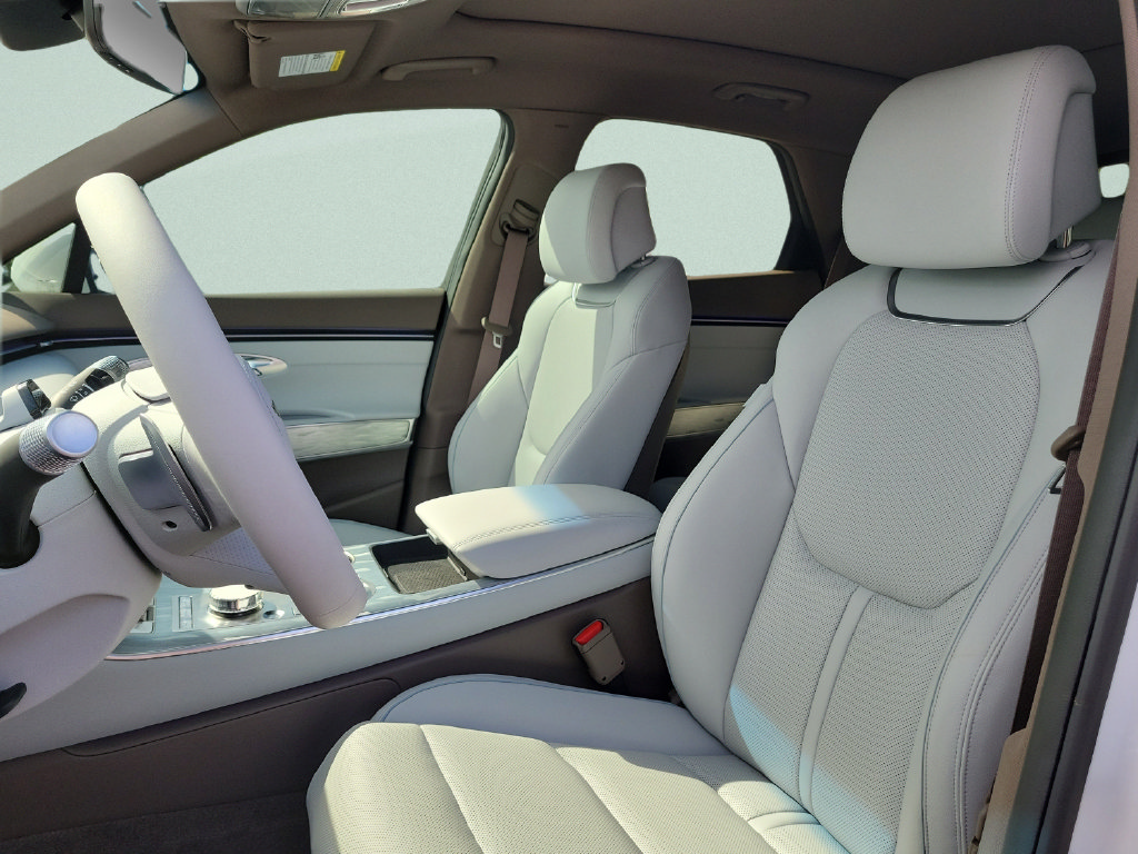 2026 GENESIS GV70 Base - Photo 13