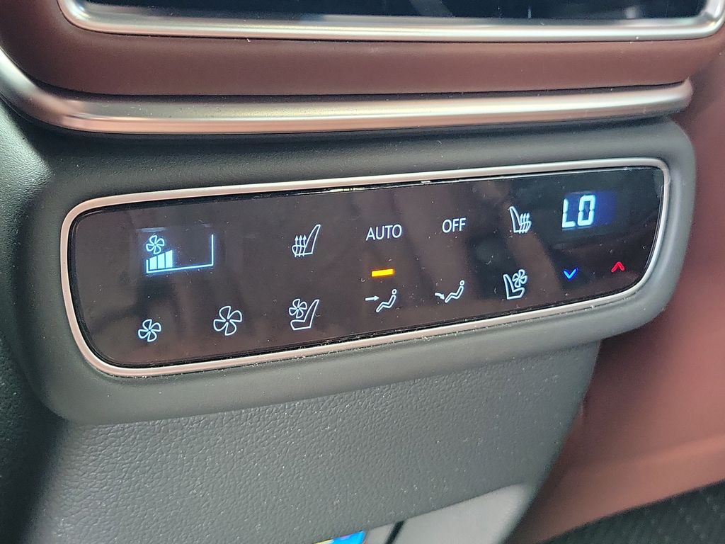 2025 GENESIS GV80 Prestige - Photo 16