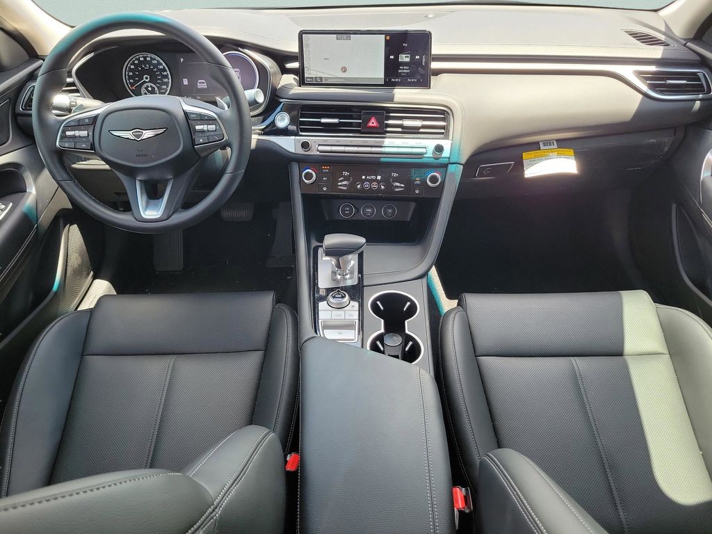 2026 GENESIS G70 Standard - Photo 23