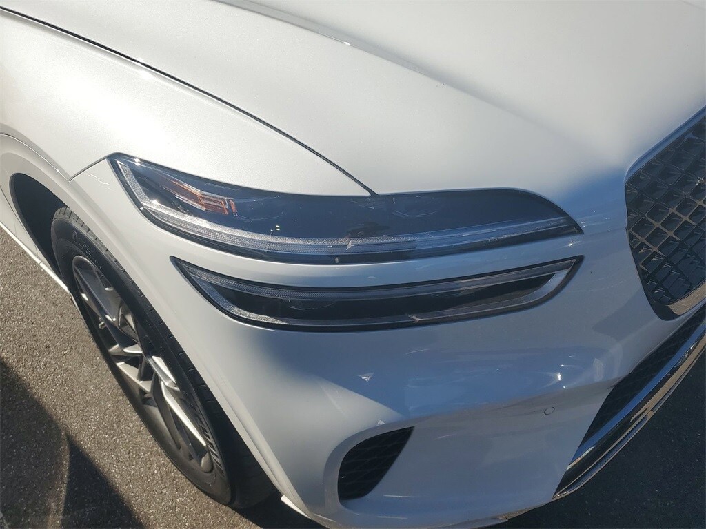 2024 Genesis GV70 2.5T photo 2