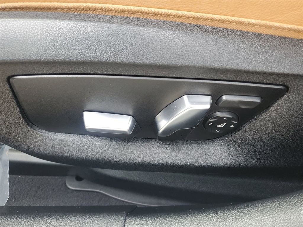 Used 2023 BMW 5 Series 530i Sedan