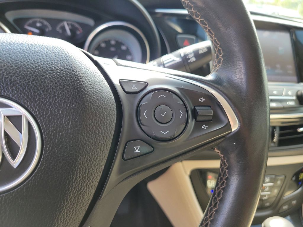 2018 Buick Envision Essence - Photo 27