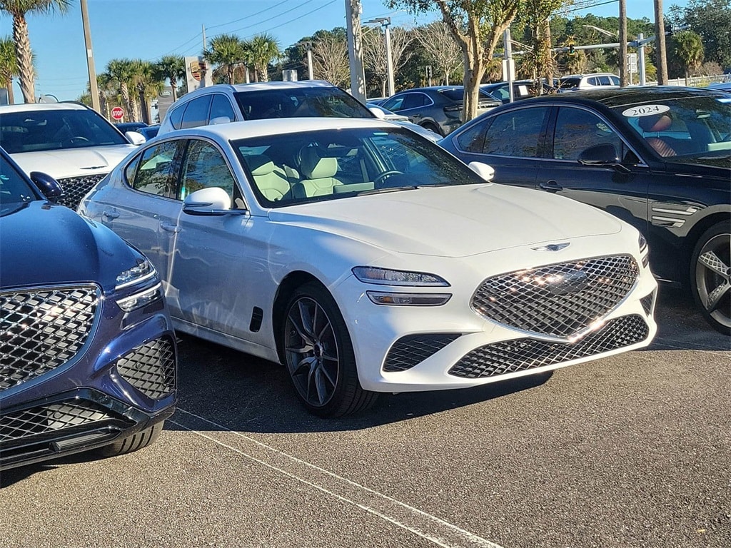 2025 GENESIS G70 Standard's photo