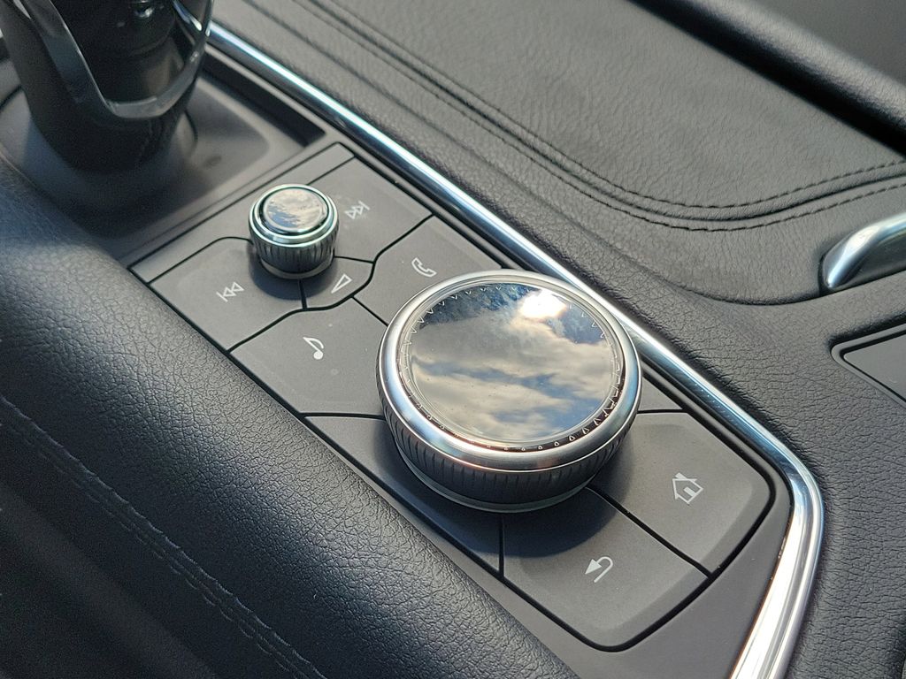 2025 Cadillac XT5 Luxury - Photo 23