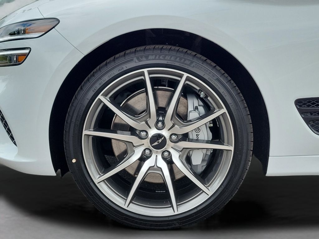 2026 GENESIS G70 28