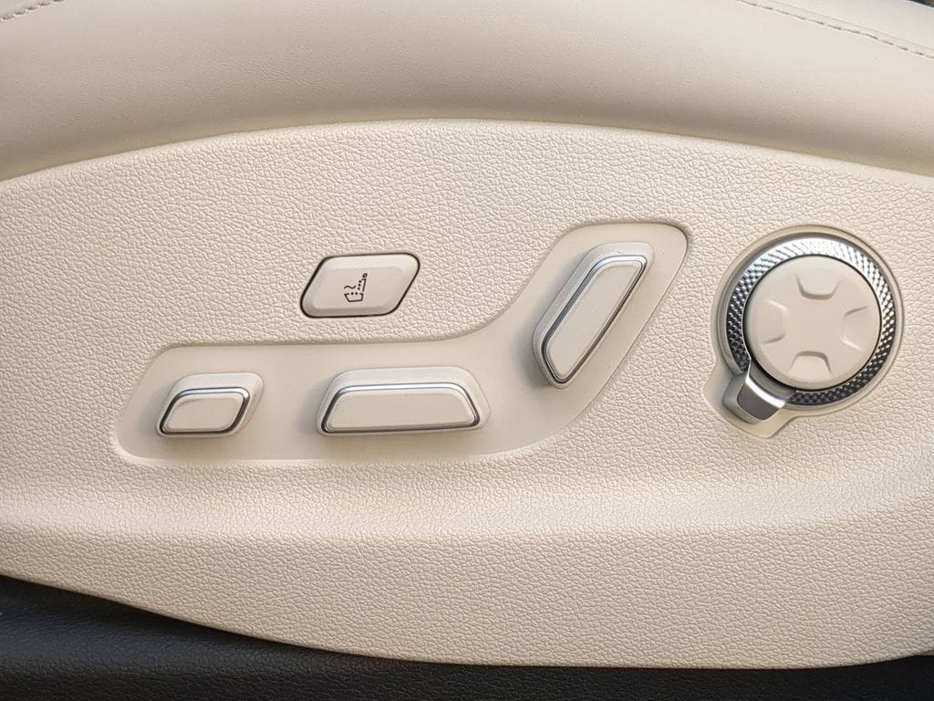 2025 GENESIS GV80 Prestige - Photo 16